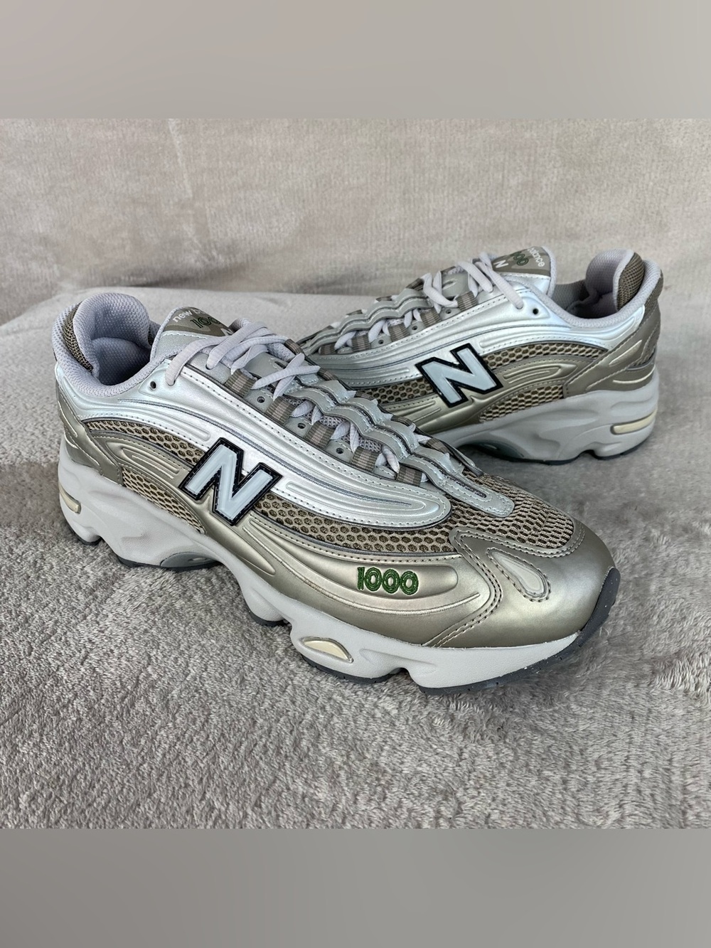 New Balance 1000 Mens Size 10 Light Silver Arid Stone Running Shoes M1000N NEW - Picture 3 of 10